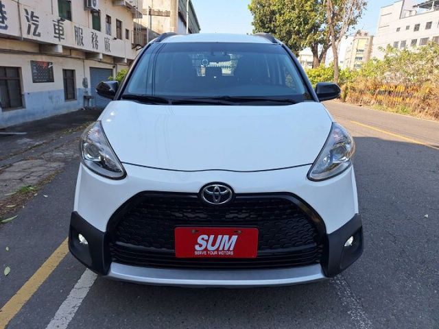 CROSSOVER版 休旅雙吸滑門 定速 TSS系統 四只16吋橫濱全新輪胎 無菸車 保固中 可全貸  第2張相片