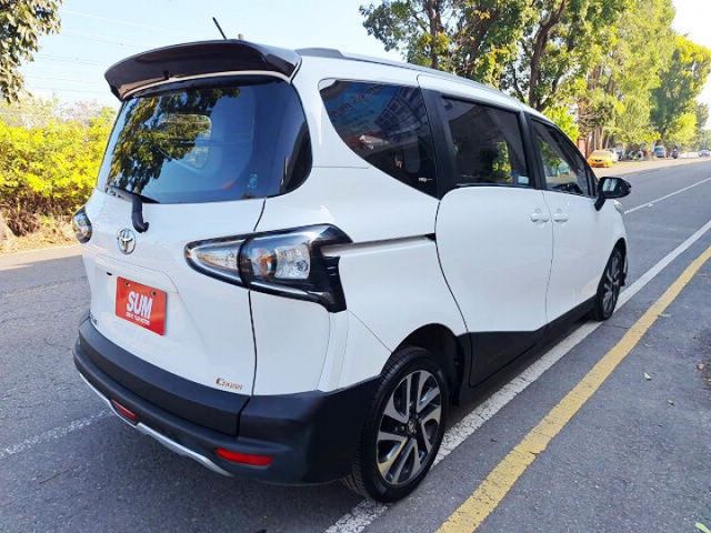 CROSSOVER版 休旅雙吸滑門 定速 TSS系統 四只16吋橫濱全新輪胎 無菸車 保固中 可全貸  第4張相片