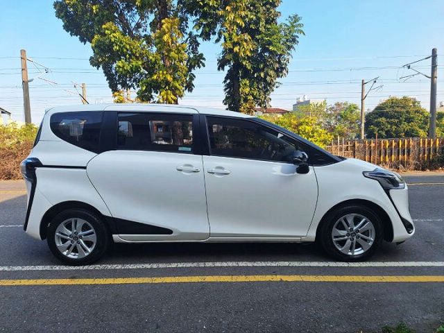 7人座 雙電動滑門 盲點 定速 TSS系統 全新安卓機+360環景 保固中  第3張相片