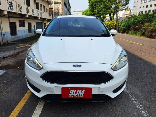 一手車 全程原廠保養  恆溫 定速 渦輪 電折 快撥 盲點 衛星導航 倒車影像 可認證  (貸款專案)  第2張相片