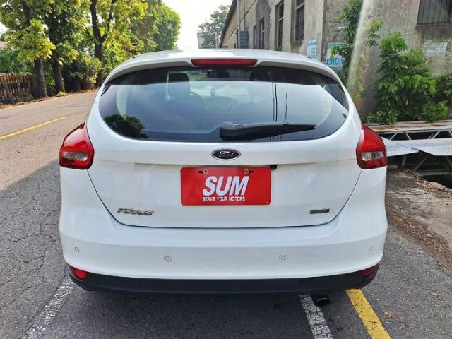 一手車 全程原廠保養  恆溫 定速 渦輪 電折 快撥 盲點 衛星導航 倒車影像 可認證  (貸款專案)  第5張相片