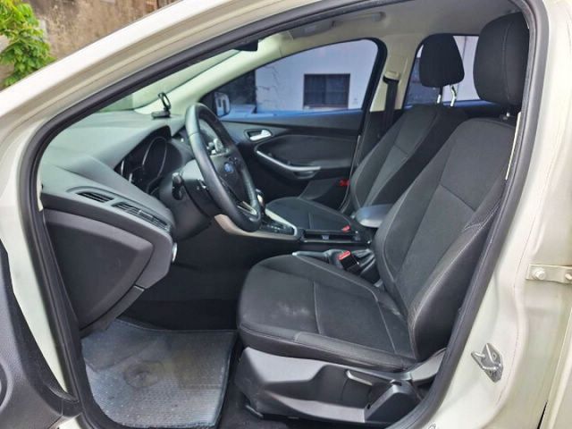 一手車 全程原廠保養  恆溫 定速 渦輪 電折 快撥 盲點 衛星導航 倒車影像 可認證  (貸款專案)  第13張相片