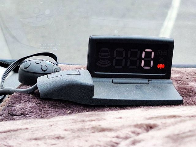 I KEY 定速 全新安卓機 原廠抬頭顯示器 保固一年2萬 (貸款專案)  第6張相片