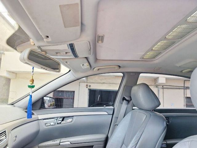 S550 07年式 改12年式車型 S63AMG全車精品套件 車況一流  第8張相片
