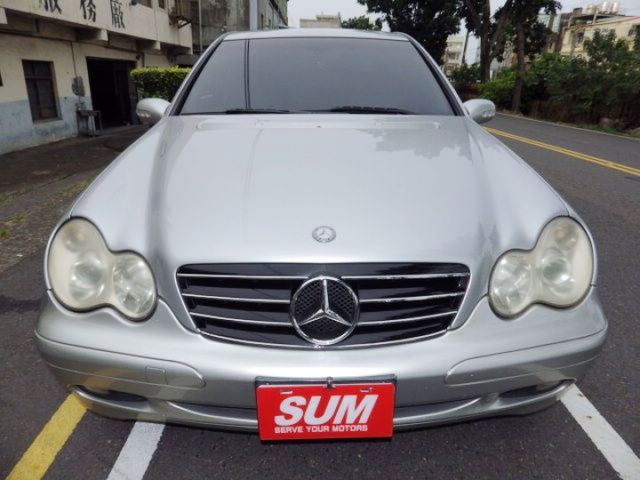 1.8cc 渦輪增壓 電瓶 冷氣系統  全車引擎腳以上全部更換新品 內裝漂亮 冷氣強冷 底盤安靜無聲 車況極佳  第2張相片