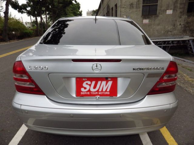 1.8cc 渦輪增壓 電瓶 冷氣系統  全車引擎腳以上全部更換新品 內裝漂亮 冷氣強冷 底盤安靜無聲 車況極佳  第5張相片