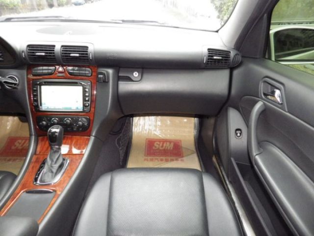 1.8cc 渦輪增壓 電瓶 冷氣系統  全車引擎腳以上全部更換新品 內裝漂亮 冷氣強冷 底盤安靜無聲 車況極佳  第9張相片