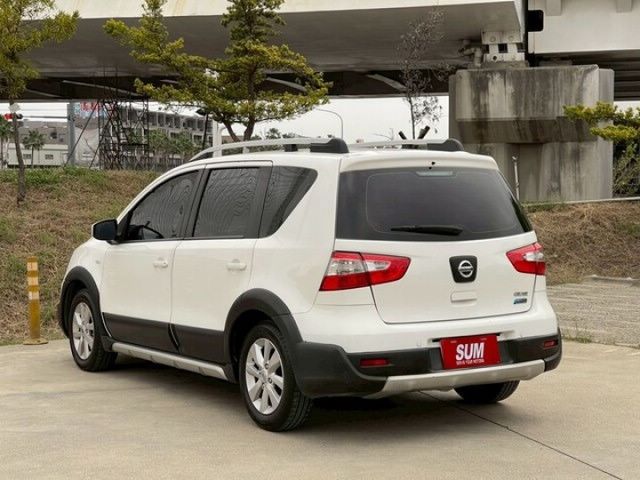 小車大空間 優質代步車 可全額貸款  第5張相片