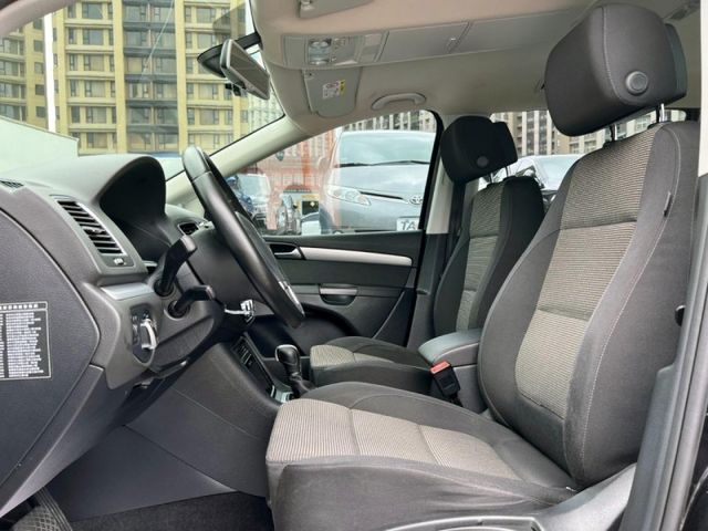 Volkswagen 福斯  Sharan  第8張相片