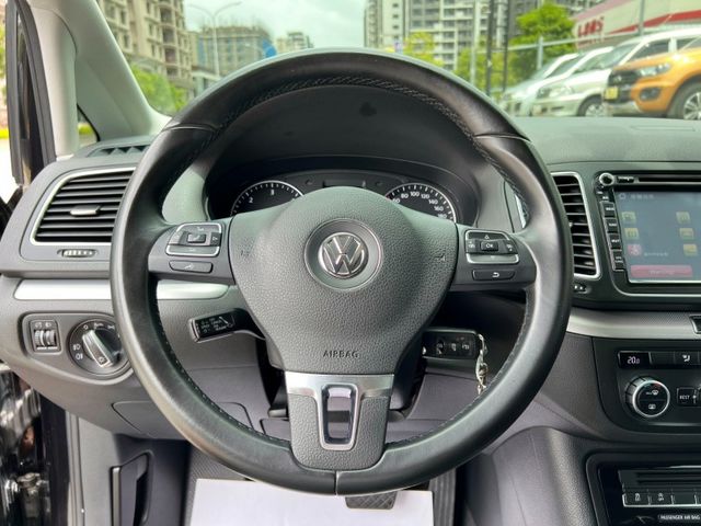 Volkswagen 福斯  Sharan  第14張相片