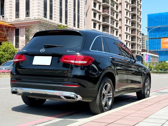 Mercedes-Benz/賓士   GLC-CLASS  GLC300  第3張相片