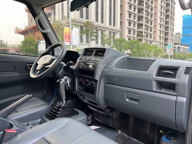 Mitsubishi  Veryca  第9張相片