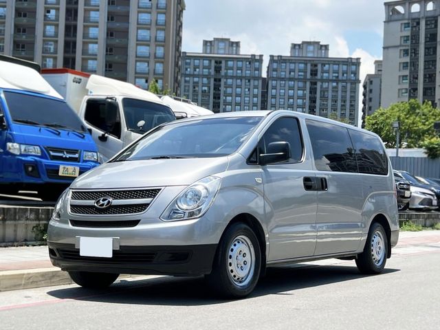 Hyundai  Starex  第1張相片