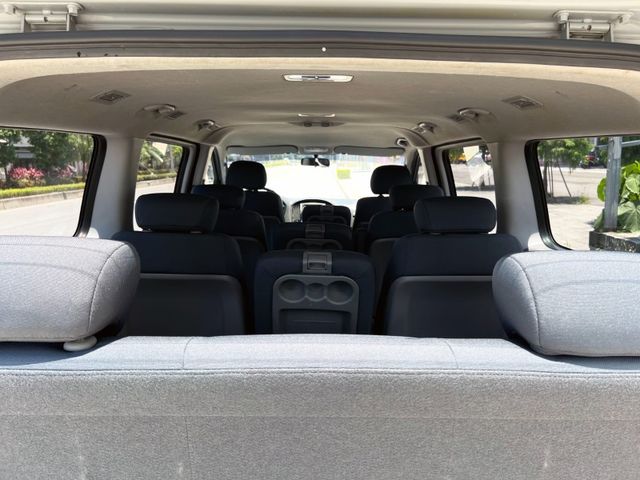 Hyundai  Starex  第6張相片