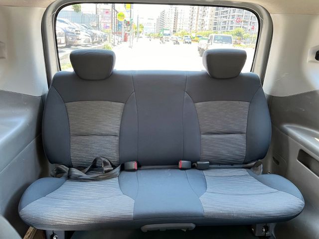 Hyundai  Starex  第16張相片