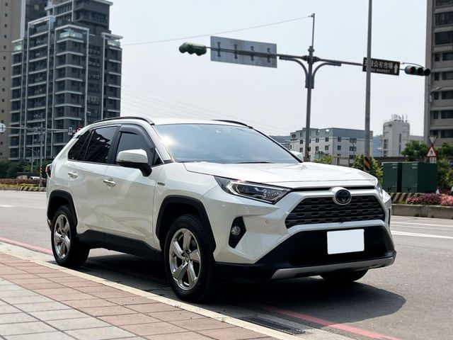 Toyota  RAV4  第2張相片