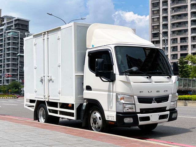 Mitsubishi  Canter  第2張相片