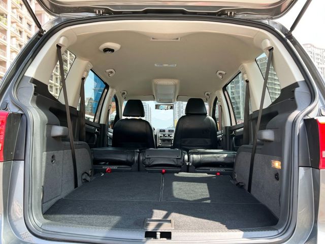 Volkswagen 福斯  Touran  第6張相片