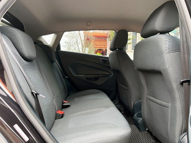 Ford/福特  Fiesta  第10張相片