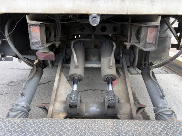 Hino  300  第9張相片