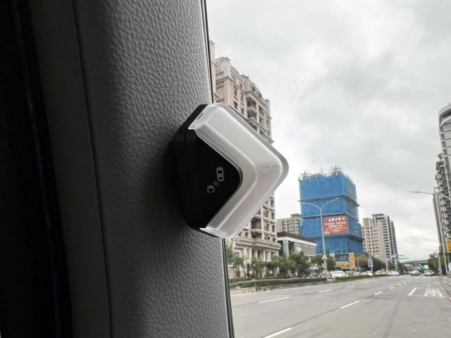 Mitsubishi  Canter  第14張相片