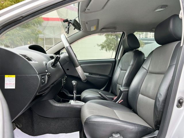Toyota  Vios  第7張相片