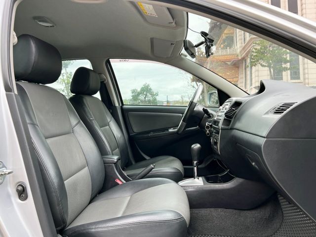Toyota  Vios  第8張相片