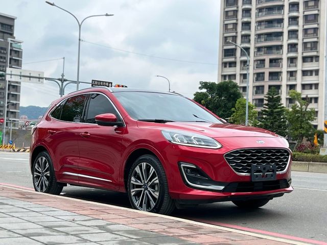 Ford/福特  Kuga 2022 Ford Kuga 2.0 AWD Vignale 頂級客車版 一手車 只跑4萬公里 全車超漂亮 新車保  第2張相片