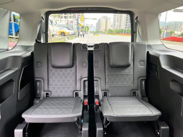 Ford/福特  TOURNEO CONNECT  第10張相片