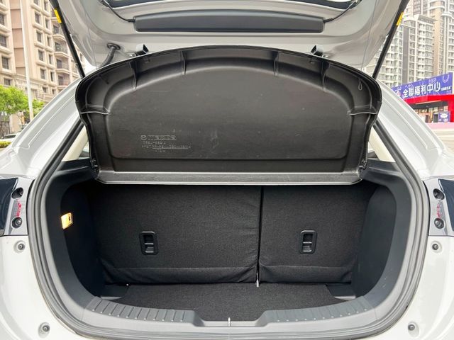 Mazda  Mazda2  第10張相片