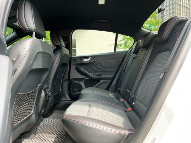 Ford/福特  Focus  第8張相片