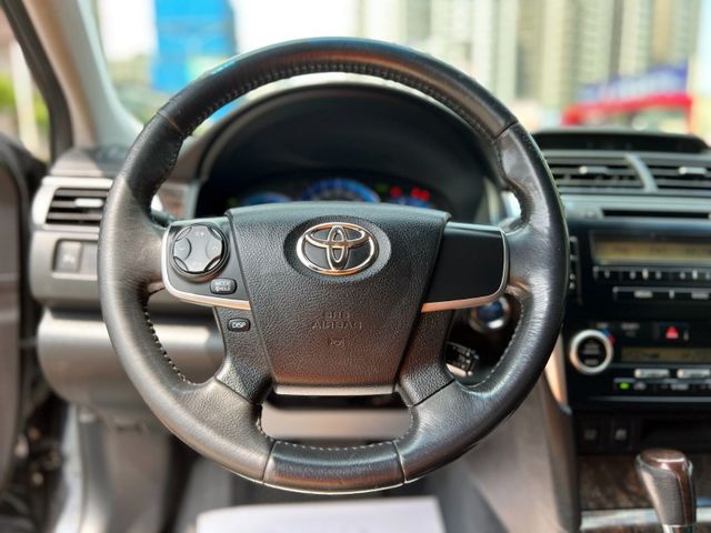 Toyota  Camry  第11張相片