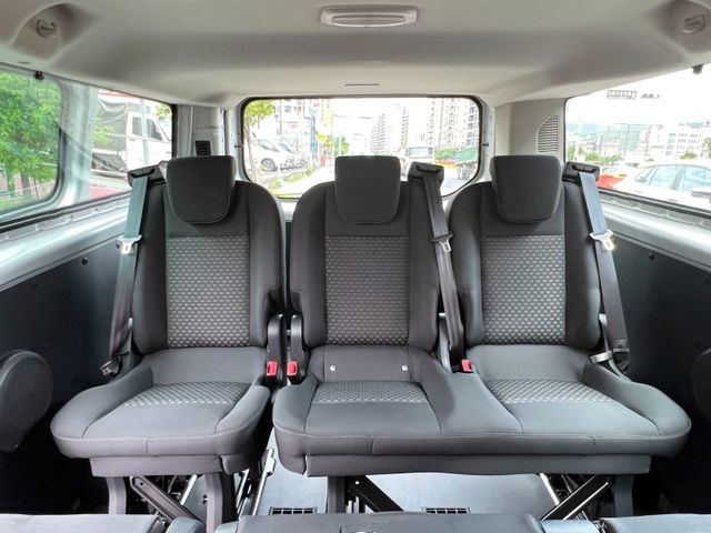 Ford/福特  Tourneo Custom  第9張相片
