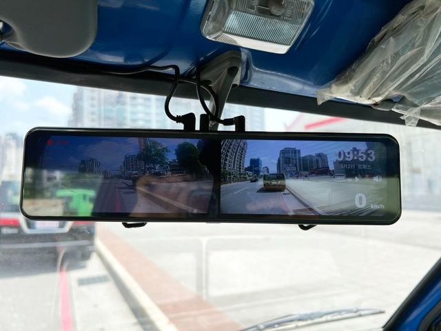 Mitsubishi  Delica  第14張相片