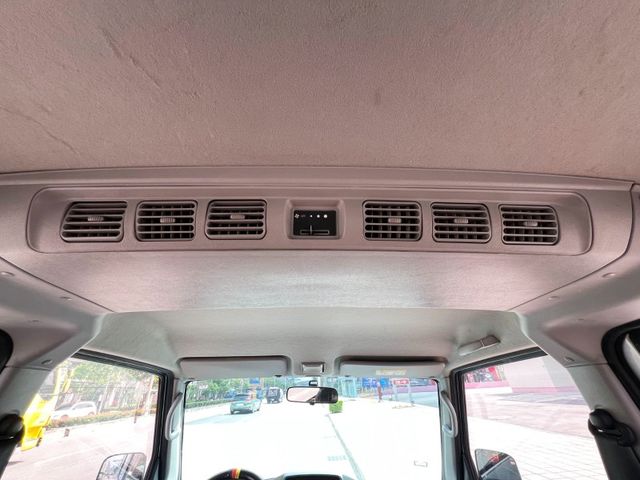 Mitsubishi  Veryca  第14張相片