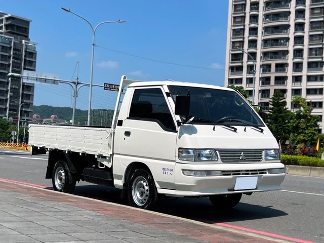Mitsubishi  Delica  第2張相片