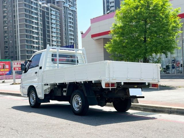 Mitsubishi  Delica  第4張相片
