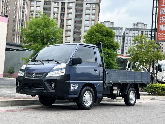 Mitsubishi  Delica  第1張相片