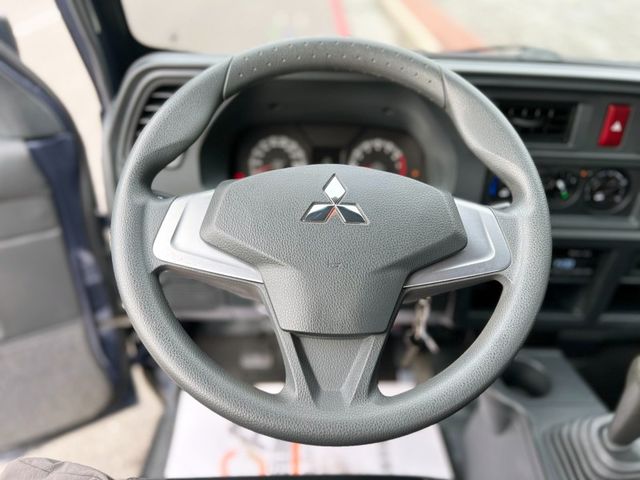 Mitsubishi  Delica  第8張相片