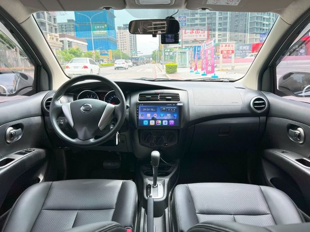 Nissan  Livina  第5張相片
