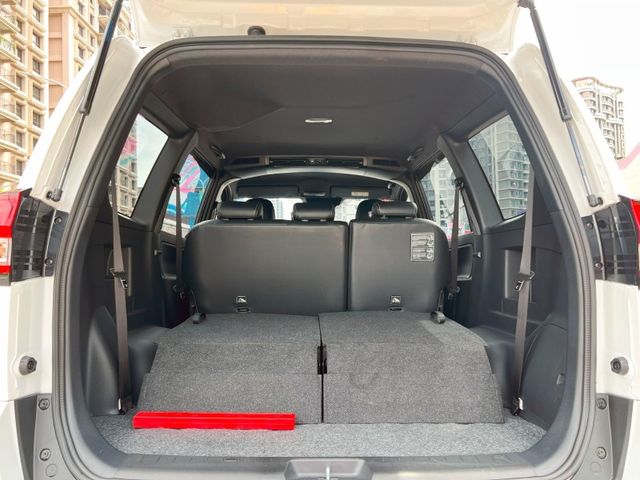 Mitsubishi  Zinger  第12張相片