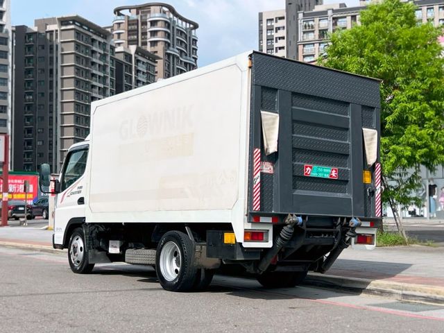 Mitsubishi  Canter  第4張相片
