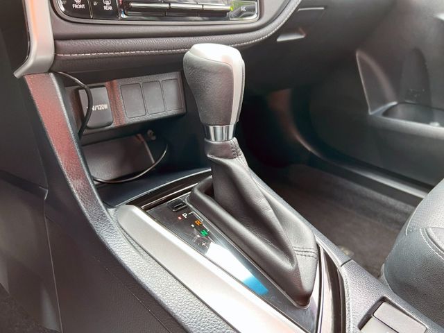 Toyota  Altis  第15張相片