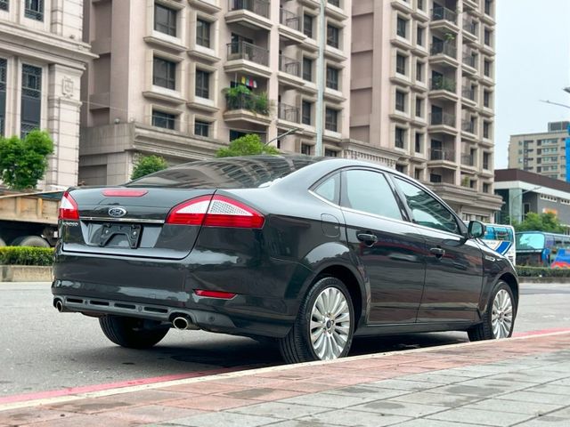 Ford/福特  Mondeo 《全台最佳首選》2010 Ford Mondeo 2.3 經典型 全車超漂亮 只跑12萬 車況一流 福特 轎車 大型  第3張相片