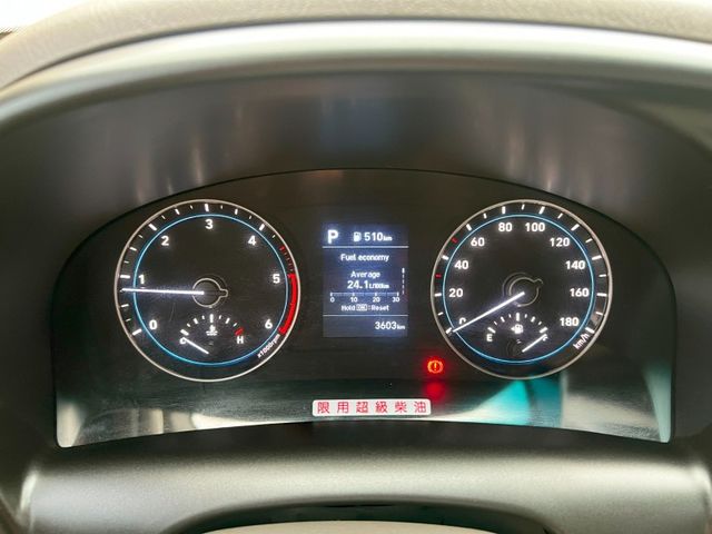 Hyundai  Porter 《只跑3600公里》2022 Hyundai Porter 2.5 自排 大單廂 升降尾門 四面開 現代 小霸王   第14張相片