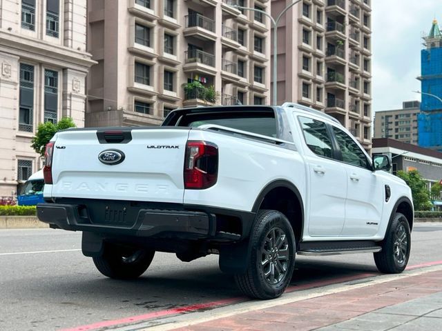Ford/福特  Ranger 《現車不用等》2023 Ford Ranger Wildtrak 只跑4600公里 跟新車只差價錢 省20萬 福特   第3張相片