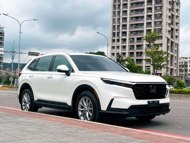 Honda  CR-V 《跟新車只差價錢》2023 Honda CR-V 1.5 VTi-S 只跑1.2萬公里 全車超漂亮 省超過20萬 S  第2張相片