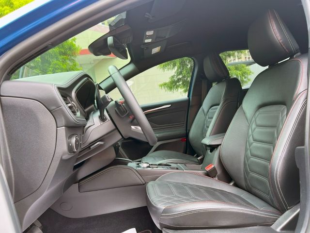 Ford/福特  Focus 《省超過20萬》2023 Ford Focus Wagon 1.5 ST-Line Vignale 只跑2萬 跟新車  第6張相片