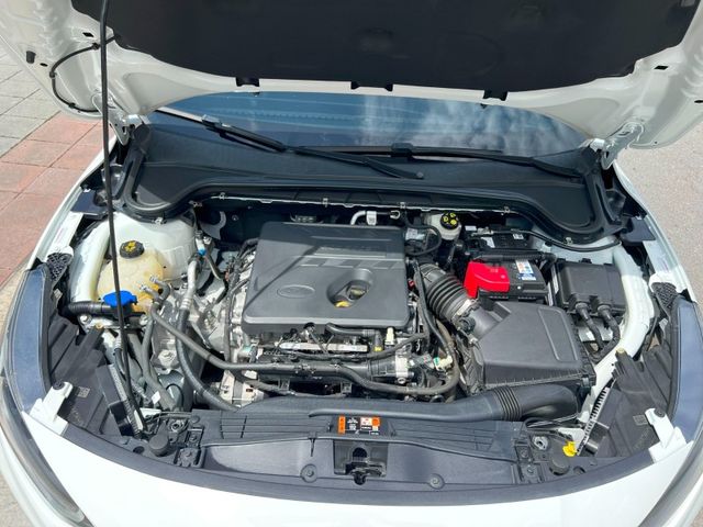 Ford/福特  Focus 《省超過20萬》2023 Ford Focus Wagon 1.5 ST-Line Vignale 只跑2萬 跟新車  第17張相片