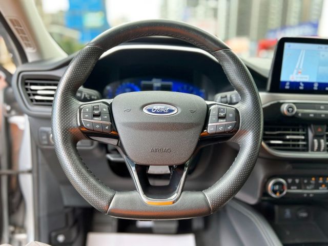 Ford/福特  Kuga 《現在入手很便宜》2022 Ford Kuga 1.5 旗艦X 超低里程 只跑2萬公里 全車如新 車況超讚 SUV   第11張相片